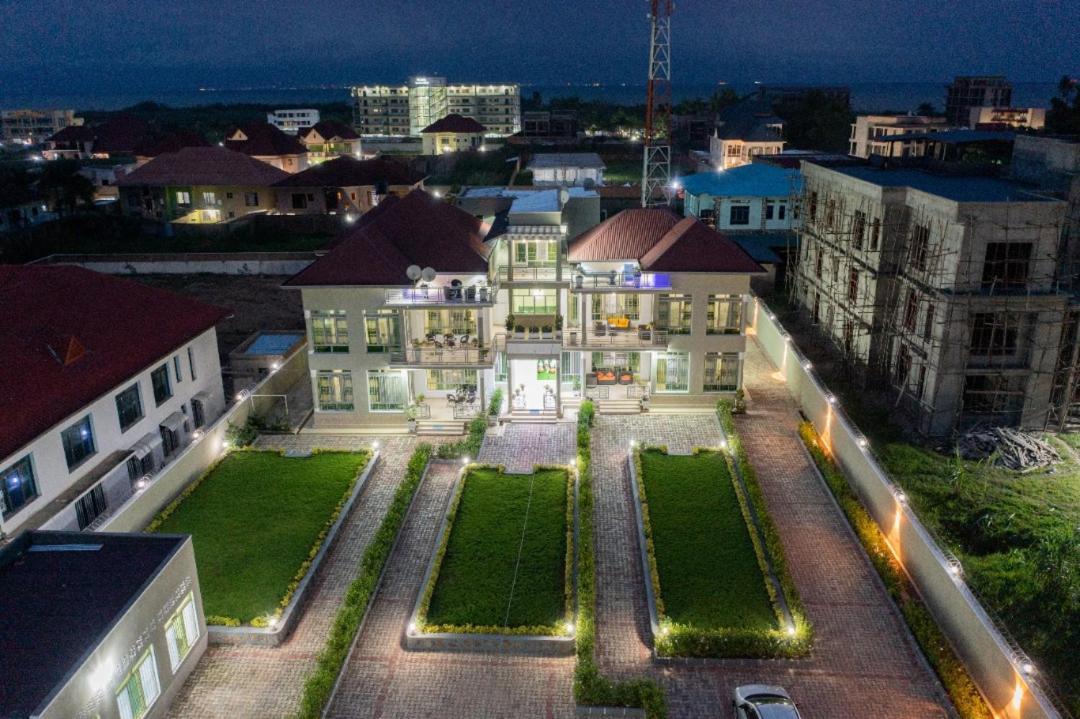 The City Block Apartment Бужумбура Экстерьер фото