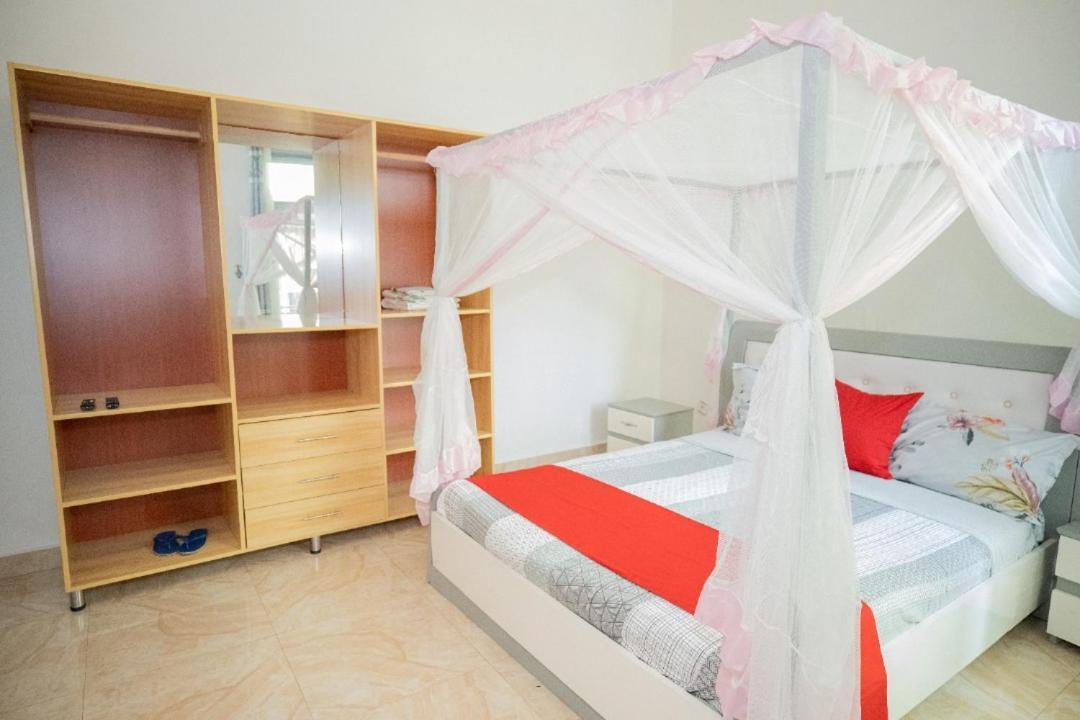 The City Block Apartment Бужумбура Экстерьер фото